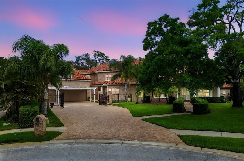 WELCOME TO 3040 TURTLE BROOKE!!!  from the moment you pull down - Beach Home for sale in Clearwater, Florida on Beachhouse.com