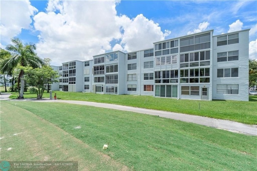 WOW!!! RARELY AVAILABLE REMODLED GROUND FLOOR CORNER UNIT - Beach Condo for sale in Margate, Florida on Beachhouse.com