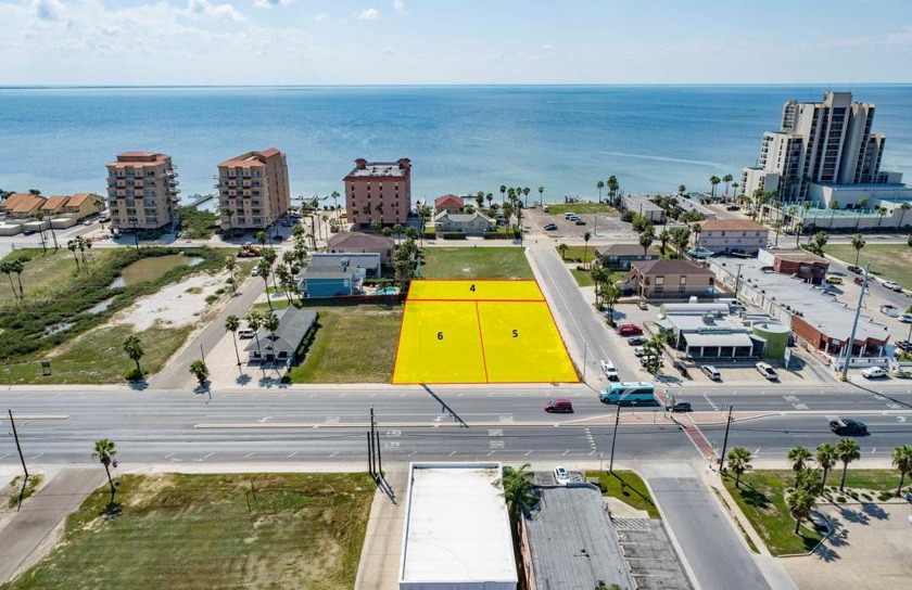 Three adjacent lots on the corner of Padre Blvd (two lots), and - Beach Commercial for sale in South Padre Island, Texas on Beachhouse.com