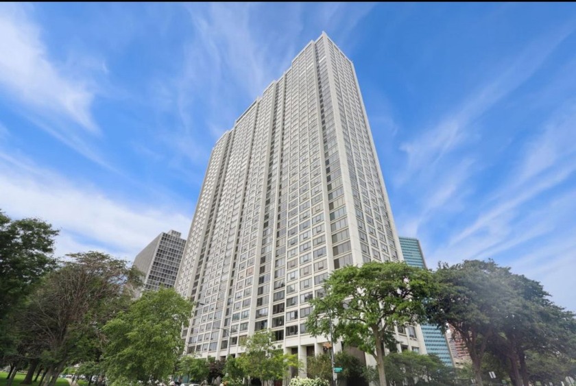 Check out this beautiful Northwest corner unit in the highly - Beach Condo for sale in Chicago, Illinois on Beachhouse.com
