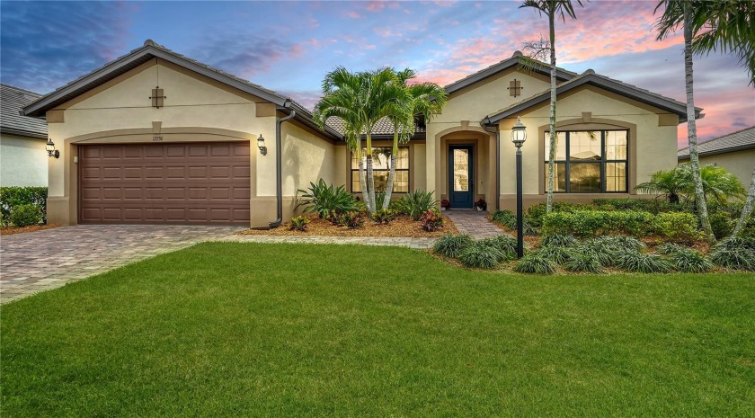 Under contract-accepting backup offers. Experience a harmonious - Beach Home for sale in Lakewood Ranch, Florida on Beachhouse.com