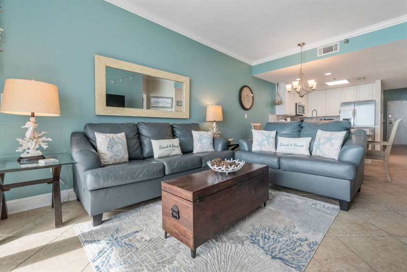 Lighthouse 1213 - Great Location on the Gulf-Gulf - Beach Vacation Rentals in Gulf Shores, Alabama on Beachhouse.com