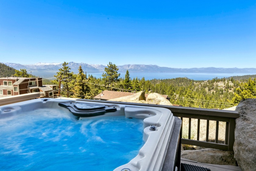 MV55 Lakeview townhome on the Ridge with Hot tub - Beach Vacation Rentals in Stateline, NV on Beachhouse.com