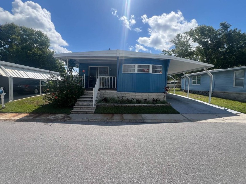 Recently remodeled home for sale in the beautiful Amber Glades - Beach Home for sale in Safety Harbor, Florida on Beachhouse.com