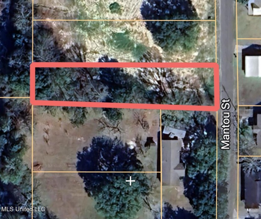 Looking for the perfect spot to build near the Pascagoula - Beach Lot for sale in Pascagoula, Mississippi on Beachhouse.com