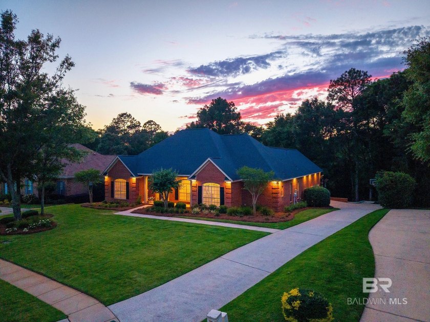 WOW is right--Set on nearly an acre in Timber Creek, backing to - Beach Home for sale in Daphne, Alabama on Beachhouse.com