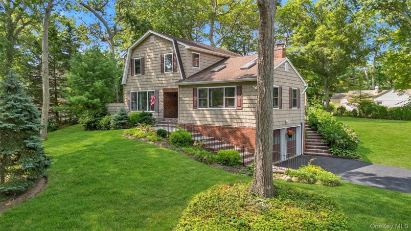 Charming Colonial set on a picturesque .75-acre lot in the heart - Beach Home for sale in Northport, New York on Beachhouse.com