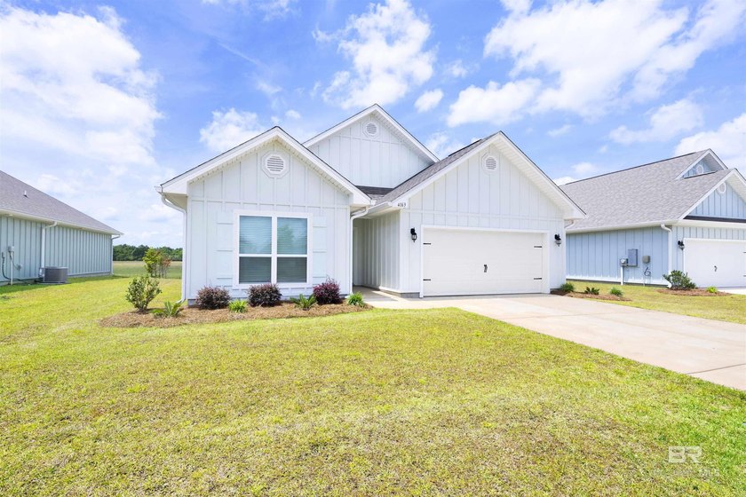 55 Plus Community! Welcome to Gulf Shores living at its finest - Beach Home for sale in Gulf Shores, Alabama on Beachhouse.com