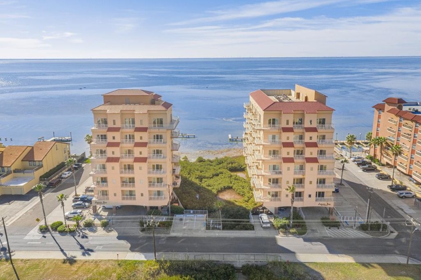 This gem in South Padre Island is an incredible opportunity for - Beach Condo for sale in South Padre Island, Texas on Beachhouse.com