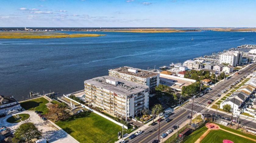 STUNNING Waterfront Condo with Luxurious Features! Discover your - Beach Condo for sale in Ocean City, New Jersey on Beachhouse.com