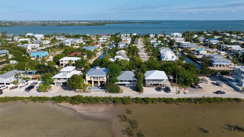 New price!!  Just reduced over 55,000!!! Welcome to Your Dream - Beach Home for sale in Ramrod Key, Florida on Beachhouse.com