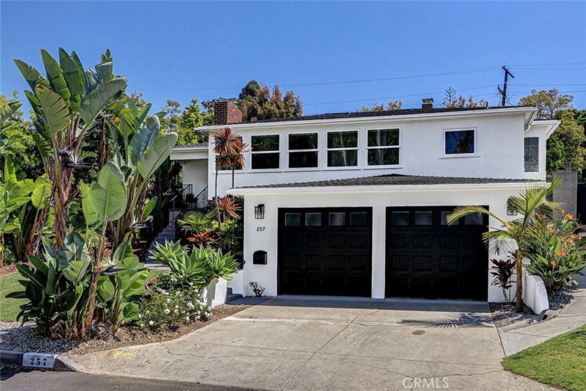 Beautifully remodeled and move-in ready, this 3-bedroom, 2-bath - Beach Home for sale in Redondo Beach, California on Beachhouse.com