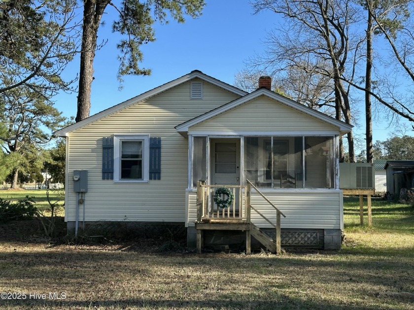 FIXER HOME WITH SEPARATE WATERFRONT LOT - This 624 sf. fishing - Beach Home for sale in Belhaven, North Carolina on Beachhouse.com