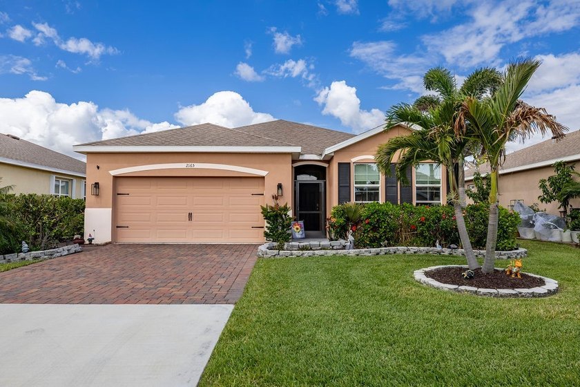 Enjoy stunning lake views from the expansive paver patio and - Beach Home for sale in Vero Beach, Florida on Beachhouse.com