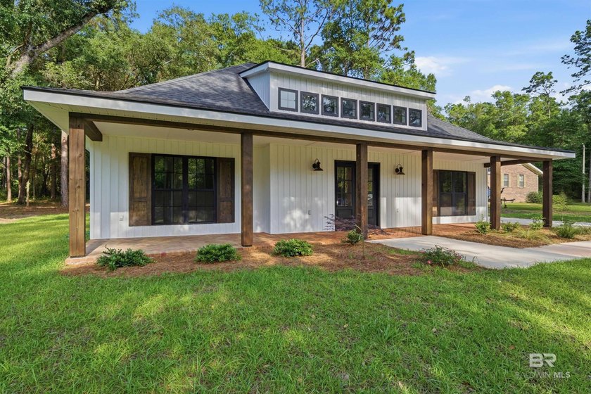 Tucked away in the highly sought-after Magnolia Springs/Fish - Beach Home for sale in Foley, Alabama on Beachhouse.com