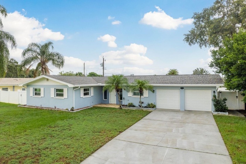 Under contract-accepting backup offers. Welcome to 2165 Campus - Beach Home for sale in Clearwater, Florida on Beachhouse.com