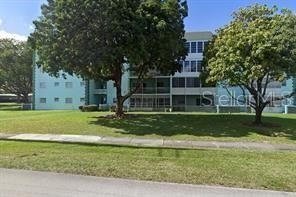 MOTIVATED SELLER. Beautiful 2 Br 2 BA Condo in the heart of Ft - Beach Condo for sale in Lauderdale Lakes, Florida on Beachhouse.com