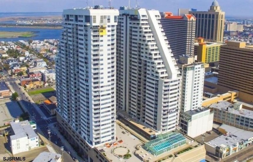 Ocean Club Studio with enclosed Bedroom Conversion - Spectacular - Beach Condo for sale in Atlantic City, New Jersey on Beachhouse.com