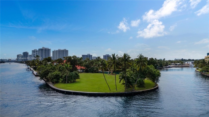 Welcome to the most unique waterfront point lot in all of South - Beach Lot for sale in Hallandale Beach, Florida on Beachhouse.com