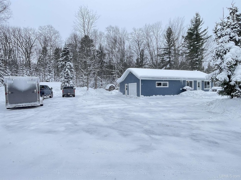 Ideally located in the heart of the Upper Peninsula's - Beach Home for sale in Rapid River, Michigan on Beachhouse.com