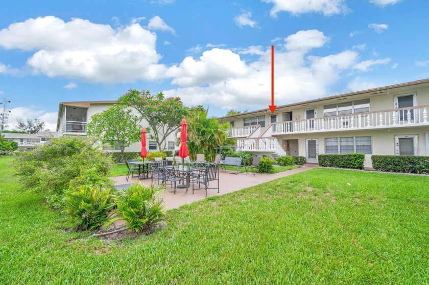 You will love this charming one-bedroom, one-bathroom condo - Beach Condo for sale in West Palm Beach, Florida on Beachhouse.com