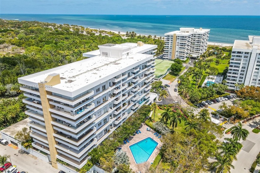 Completely remodeled 1-Bedroom, 2-Bath residence at Commodore - Beach Condo for sale in Key Biscayne, Florida on Beachhouse.com