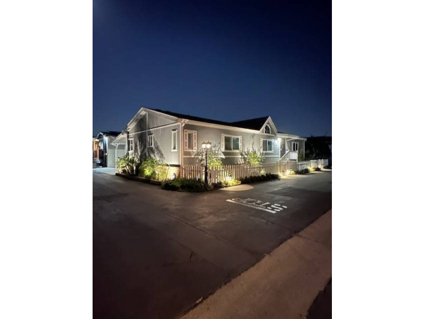 Regal Estates is a Senior Community. First Person must be 55- - Beach Home for sale in Costa Mesa, California on Beachhouse.com