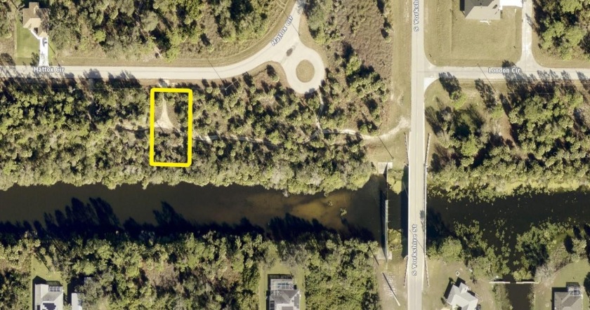 This prime waterfront vacant land is the perfect canvas for your - Beach Lot for sale in North Port, Florida on Beachhouse.com