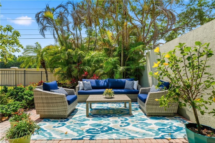 Just minutes from the beach and Miracle Mile shopping and dining - Beach Townhome/Townhouse for sale in Vero Beach, Florida on Beachhouse.com