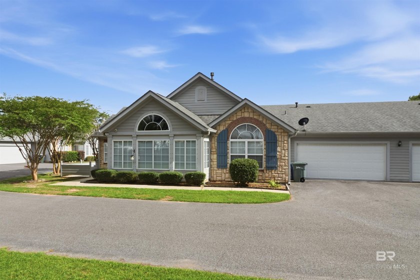 Welcome to this beautifully upgraded 2 bedroom, 2 bathroom home - Beach Condo for sale in Foley, Alabama on Beachhouse.com