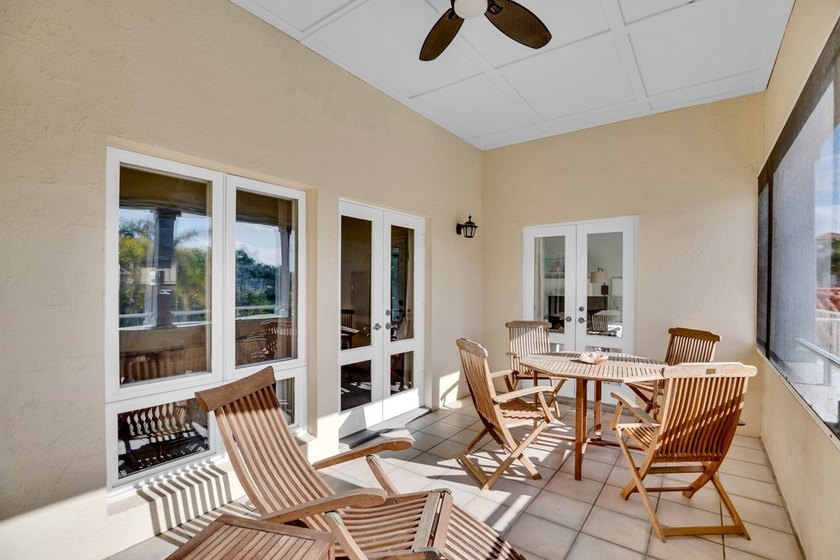 Fabulous 3/3 in perfect condition. This beautiful unit is being - Beach Condo for sale in Vero Beach, Florida on Beachhouse.com