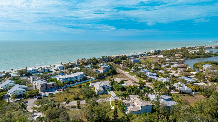 Discover the allure of island living with this exceptional - Beach Lot for sale in Longboat Key, Florida on Beachhouse.com