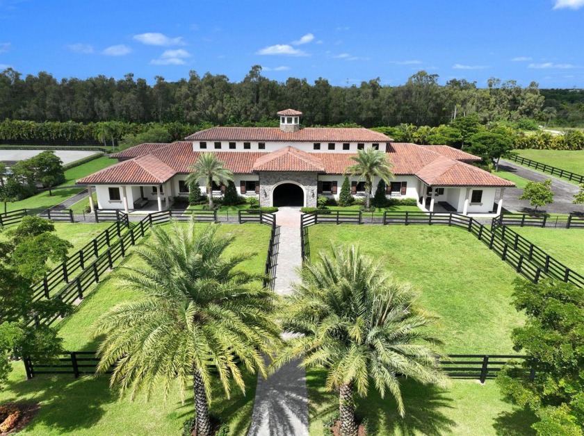 11 (potentially up to 13) extra large stalls (14x14) available - Beach Lot for sale in Wellington, Florida on Beachhouse.com