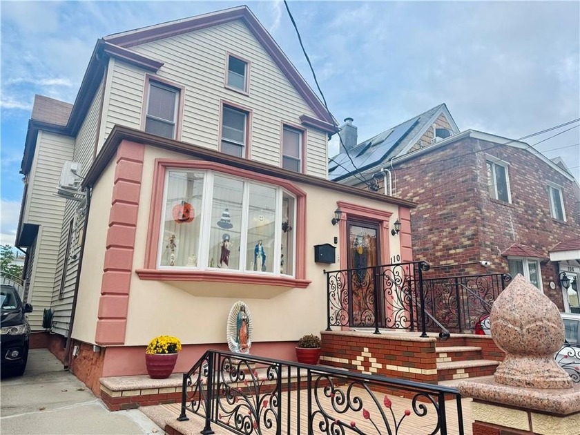 Prime Bath Beach Fully Detached 2-Family Home with Private - Beach Home for sale in Brooklyn, New York on Beachhouse.com