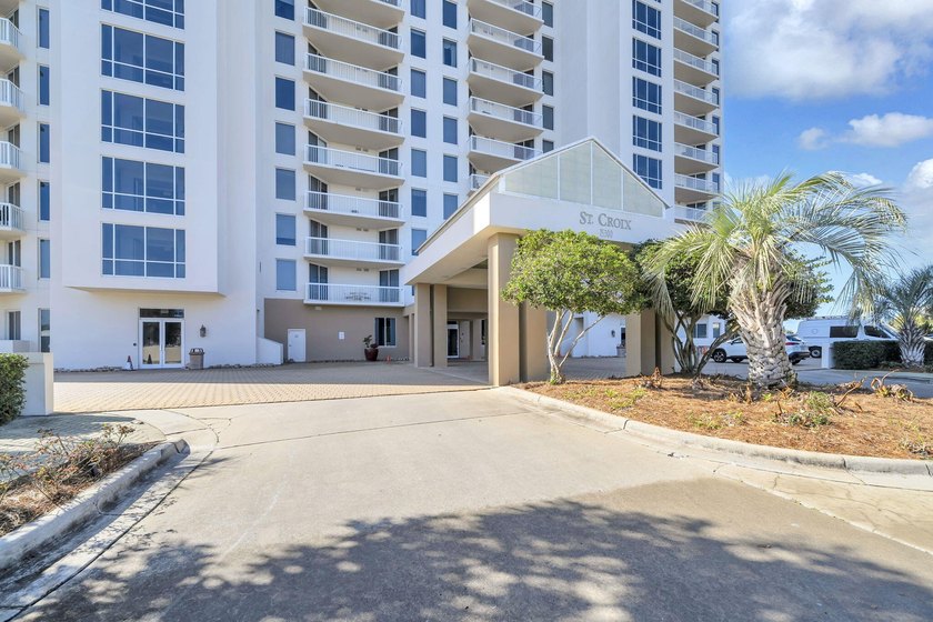 Great views from this spacious 4th floor Gulf front turnkey - Beach Condo for sale in Destin, Florida on Beachhouse.com