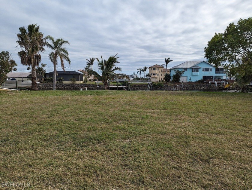 Beautiful waterfront lot with access to Charlotte Harbor is - Beach Lot for sale in Punta Gorda, Florida on Beachhouse.com