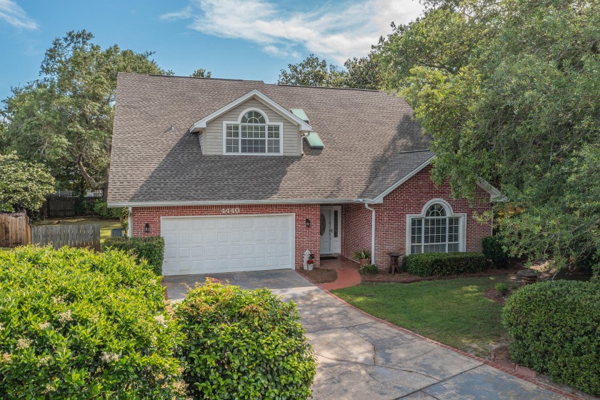 Welcome home to the gated community of Windward.  This 4 bedroom - Beach Home for sale in Niceville, Florida on Beachhouse.com