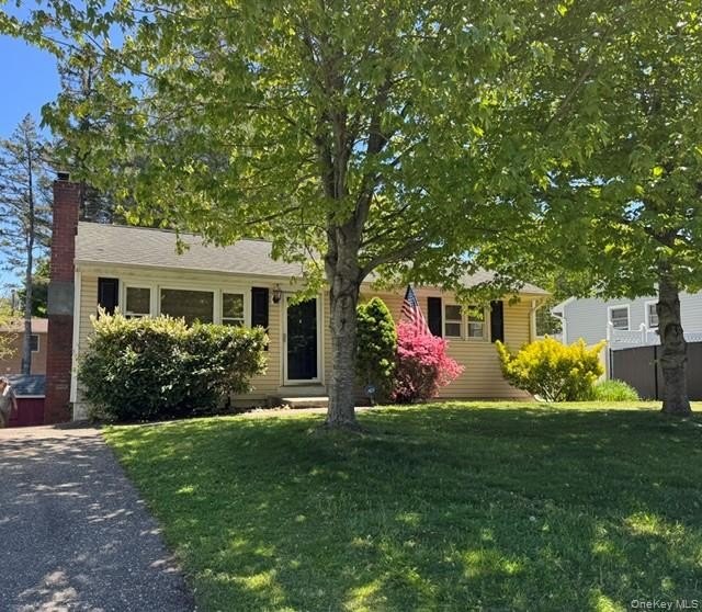 Welcome to 23 Westbury Drive...Nestled in the Desirable Sound - Beach Home for sale in Sound Beach, New York on Beachhouse.com
