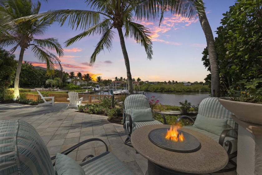 Just reduced below appraised value! WIDE OPEN WATERFRONT - Beach Home for sale in Jupiter, Florida on Beachhouse.com