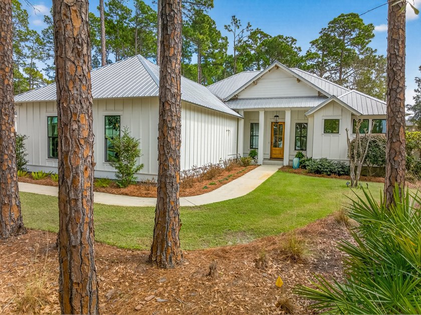 Welcome to this beautifully crafted 2019 Craftsman-style home in - Beach Home for sale in Santa Rosa Beach, Florida on Beachhouse.com
