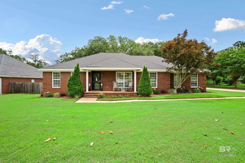 Welcome to Belmont Lake Estates! This well-maintained 4-bedroom - Beach Home for sale in Theodore, Alabama on Beachhouse.com