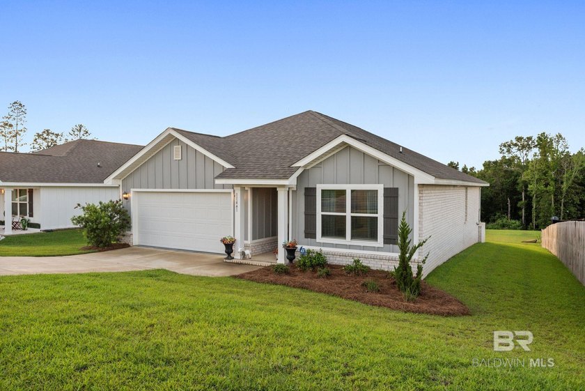 Welcome to resort-style living at its absolute finest in Daphne! - Beach Home for sale in Daphne, Alabama on Beachhouse.com