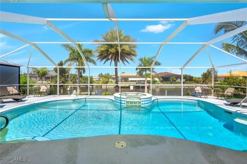 Back On Market!!! Wont Last! Absolutely stunning Gulf access - Beach Home for sale in Cape Coral, Florida on Beachhouse.com