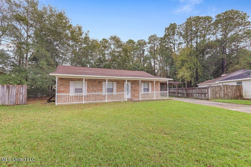 Great 3 Bedroom 2 Bathroom property located in Long Beach - Beach Home for sale in Long Beach, Mississippi on Beachhouse.com