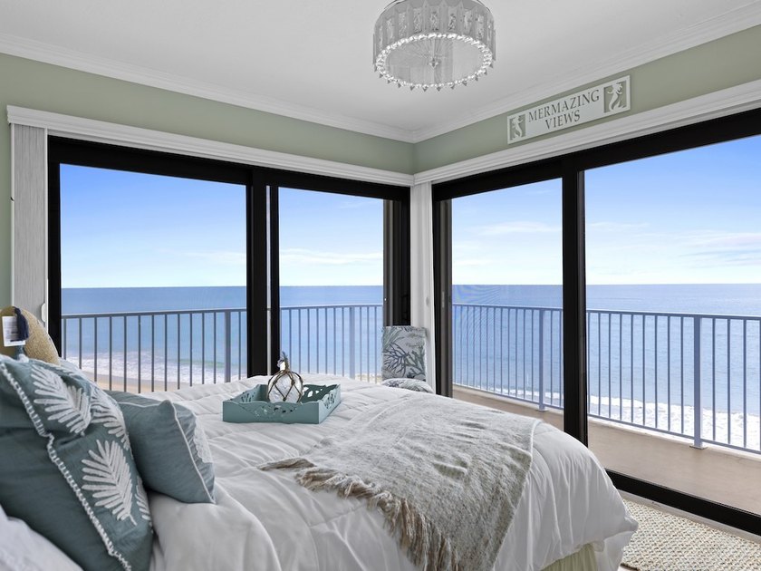 PANORAMIC OCEAN VIEWS! This 2/2 completely updated condo is - Beach Condo for sale in Vero Beach, Florida on Beachhouse.com
