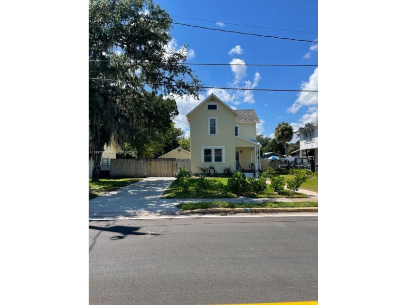 Step inside this lovely 3/2 beach home welcomed by timeless - Beach Home for sale in Daytona Beach, Florida on Beachhouse.com