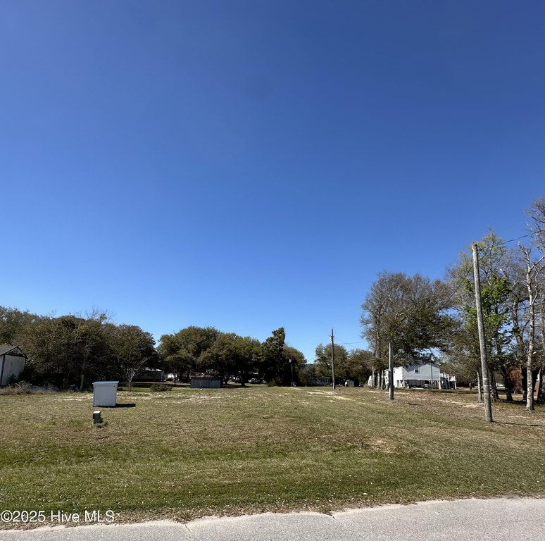 Have you been looking for the perfect spot to build your dream - Beach Lot for sale in Sneads Ferry, North Carolina on Beachhouse.com