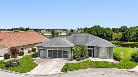 SENSATIONAL WATER VIEW from a MASSIVE enclosed and tiled lanai - Beach Home for sale in Punta Gorda, Florida on Beachhouse.com