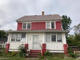 Here's your opportunity to own this Colonial on a corner lot! - Beach Home for sale in Cleveland, Ohio on Beachhouse.com