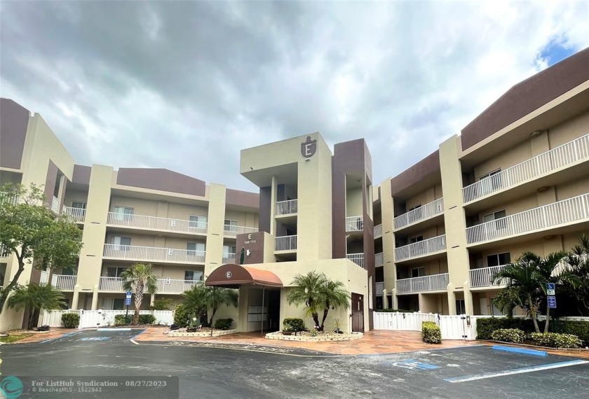 This is a Short Sale that is Attorney-involved and initiated for - Beach Condo for sale in Tamarac, Florida on Beachhouse.com